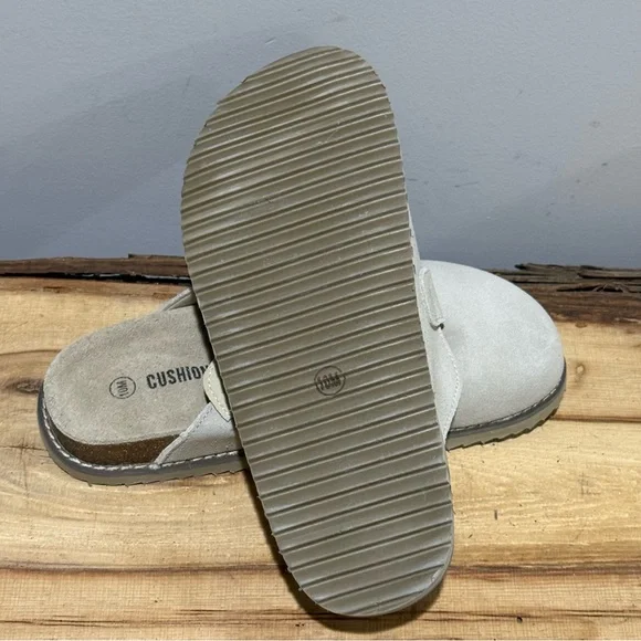 SOLD - Picture 9 of 10